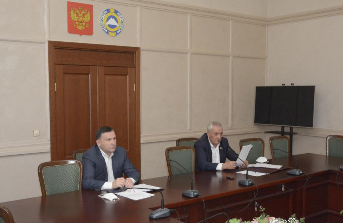 Заседание комитета по здравоохранению и социальной политике Народного Собрания КЧР.