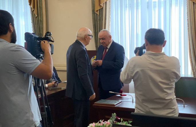 Заседание республиканской трехсторонней комиссии по регулированию социально-трудовых отношений