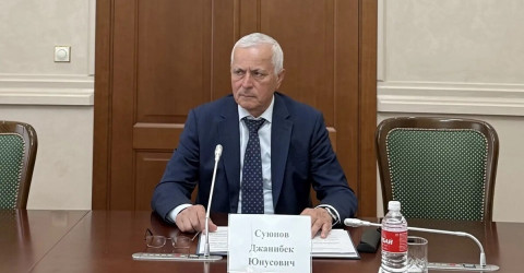 В Правительстве КЧР обсудили меры по недопущению задолженности по зарплате